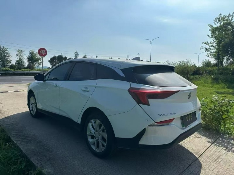 成都24年别克微蓝3