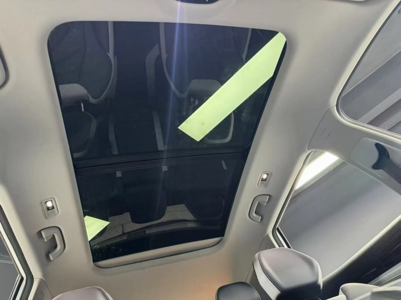 成都23年吉利博越4