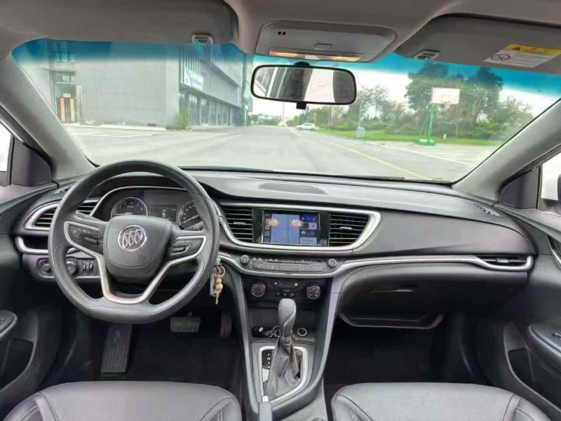 常州21年别克英朗7