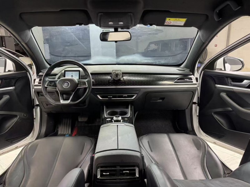 成都24年比亚迪秦7