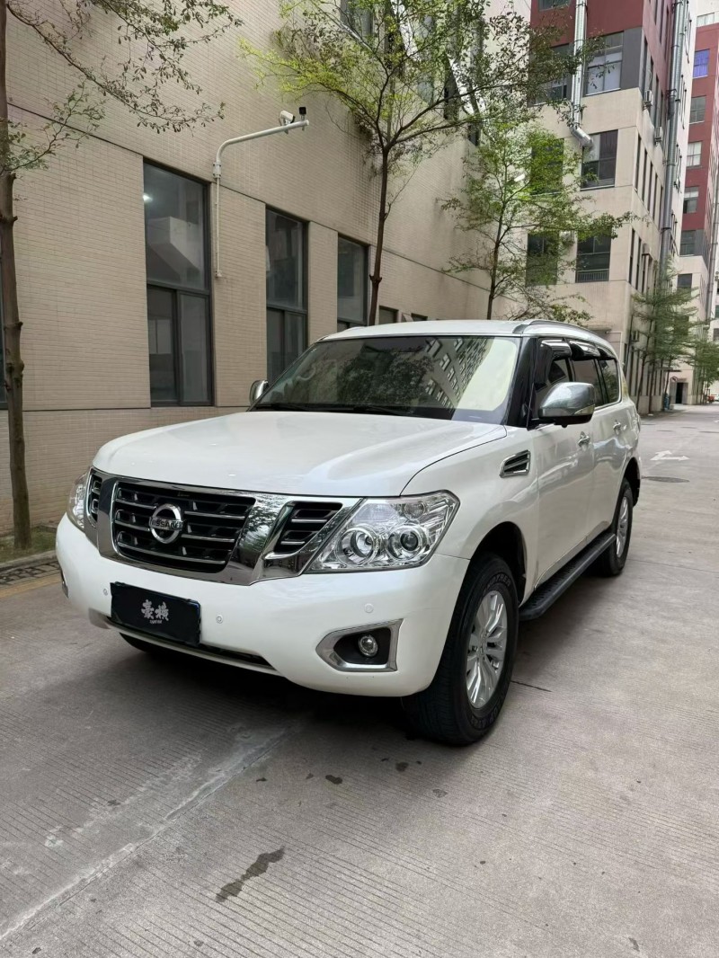 佛山19年日产途乐3