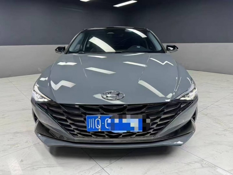 成都23年现代伊兰特1