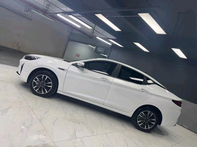 成都24年江淮爱跑2