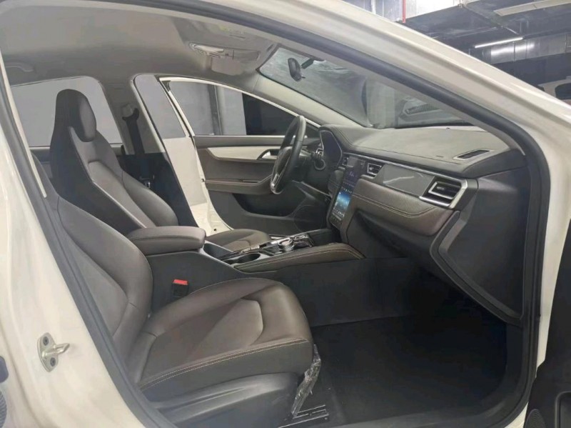 成都24年江淮爱跑4