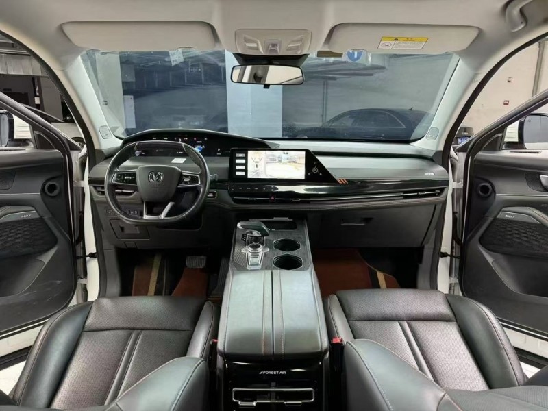 成都21年长安汽车UNI6