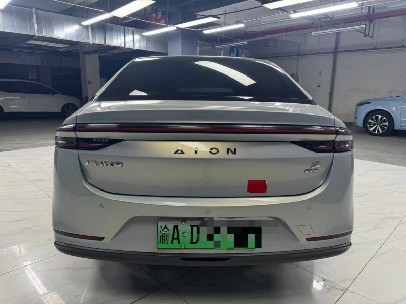 成都22年传祺埃安S6