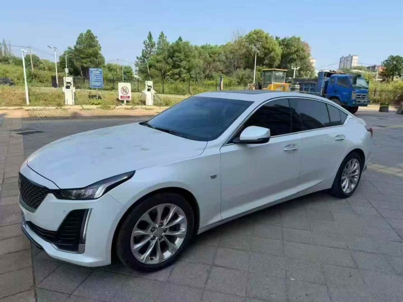 九江23年凯迪拉克CT52