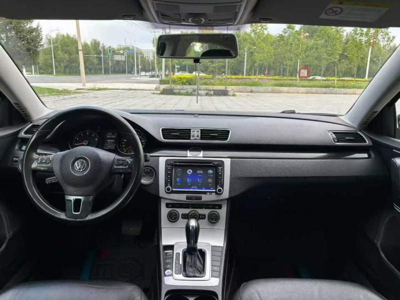 吉林15年大众迈腾4