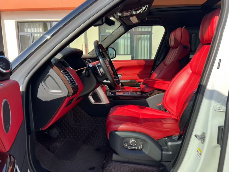 唐山18年路虎揽胜行政3