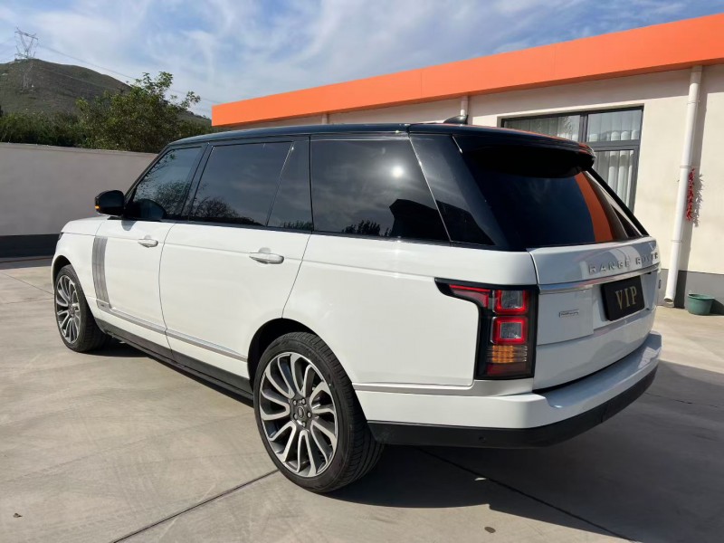 唐山18年路虎揽胜行政8