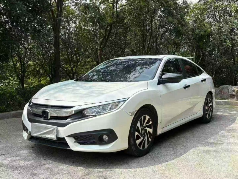 青岛19年本田思域2