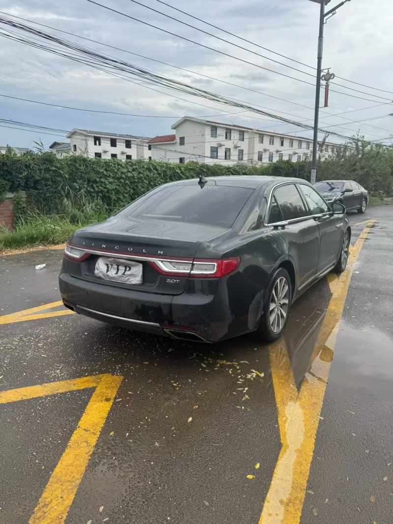 新乡18年林肯大陆7