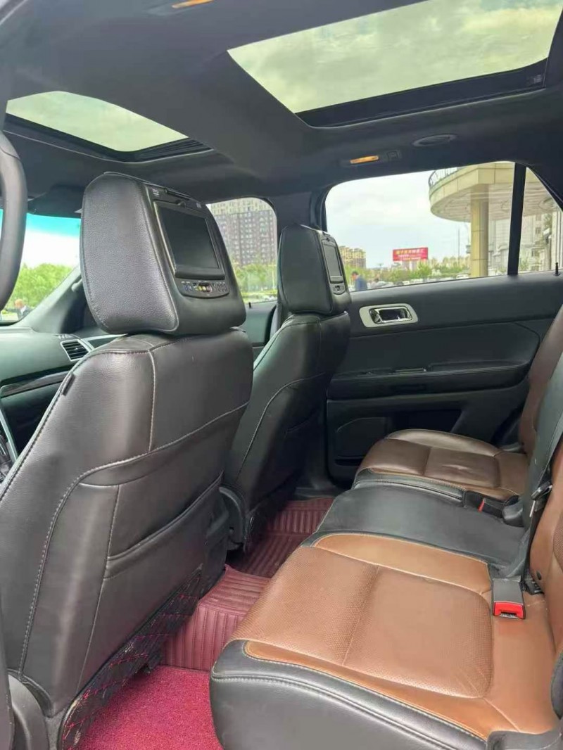 吉林15年福特探险者9