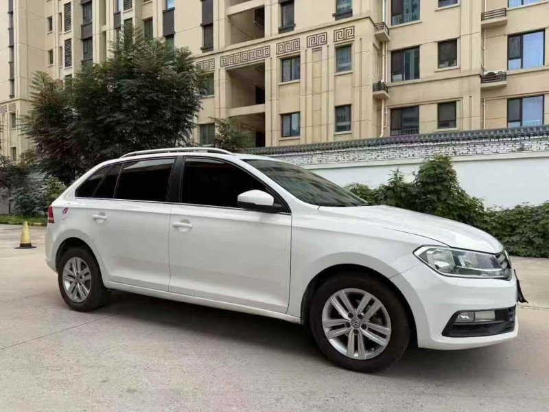 秦皇岛16年大众桑塔纳2