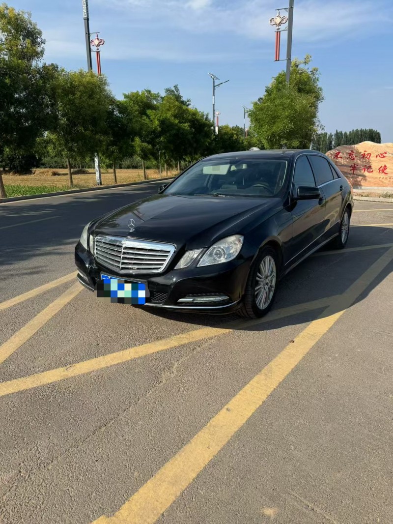 新乡13年奔驰E2