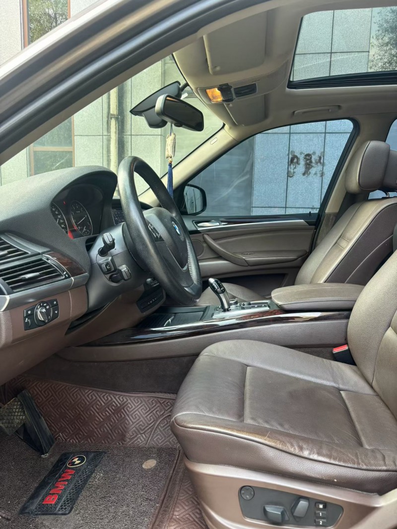 吉林11年宝马X57