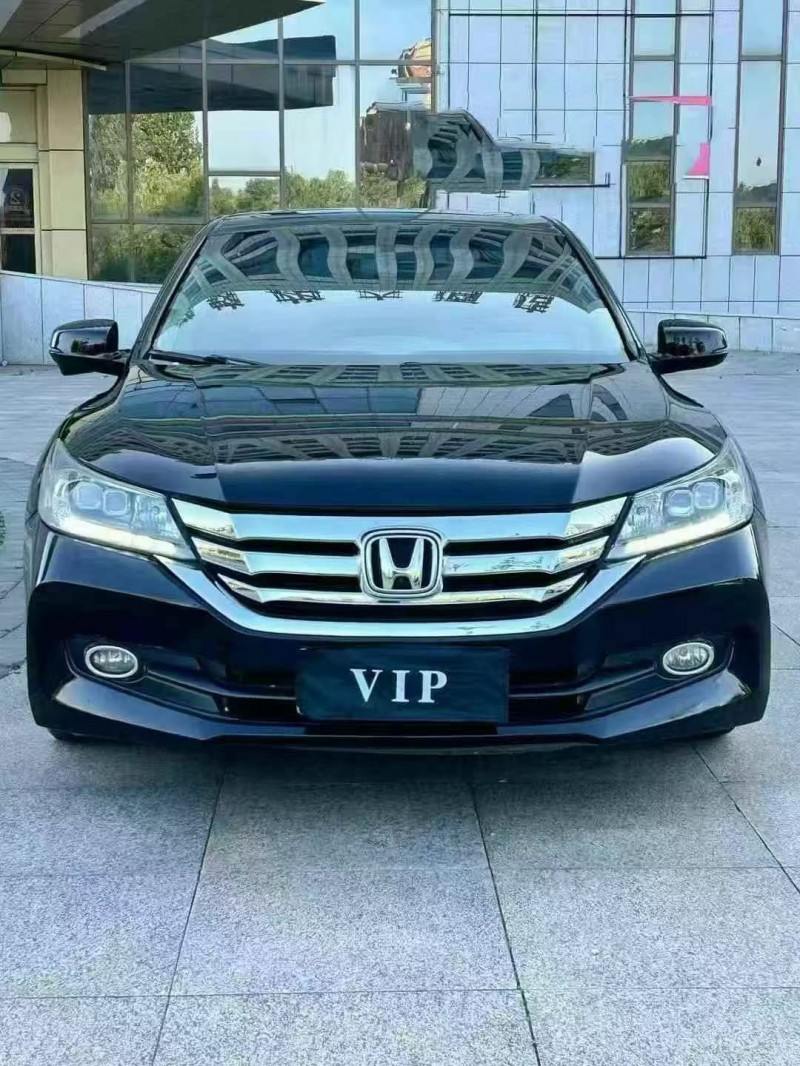 吉林16年本田雅阁1