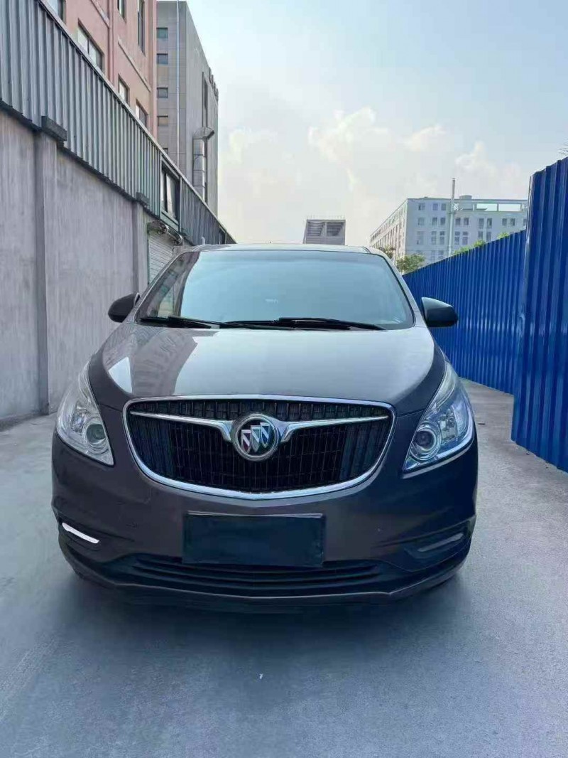 嘉兴18年别克GL81