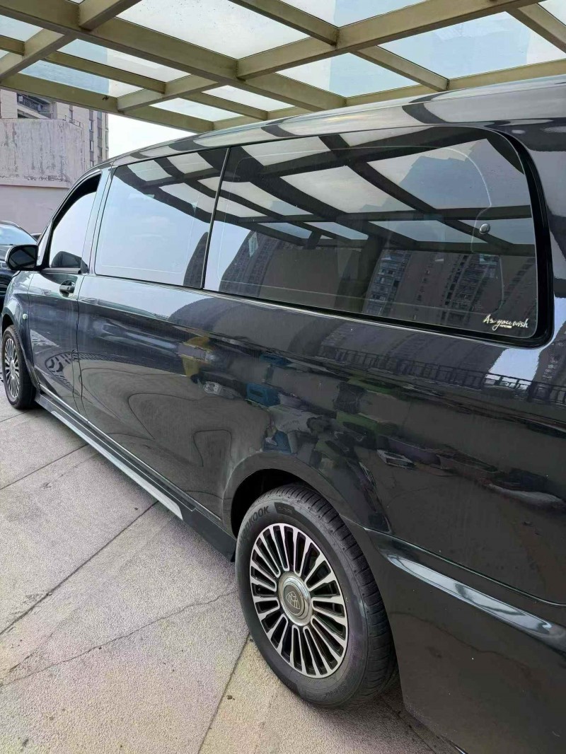 常州20年奔驰威霆5