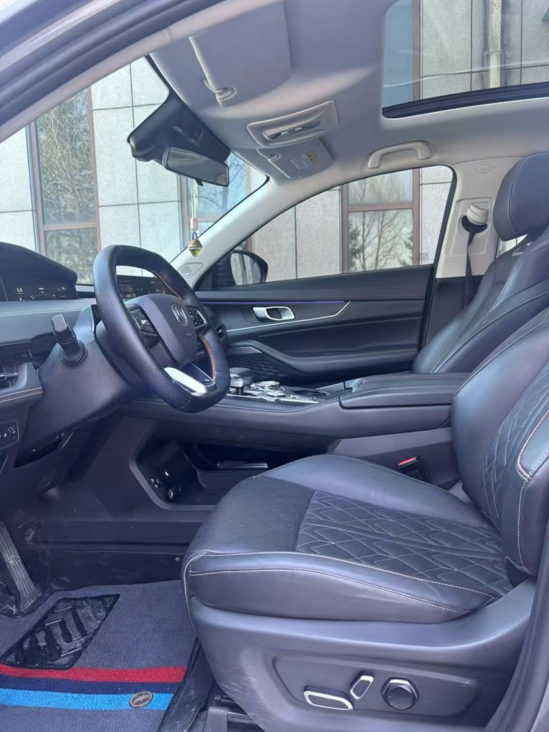 吉林22年长安汽车UNI7