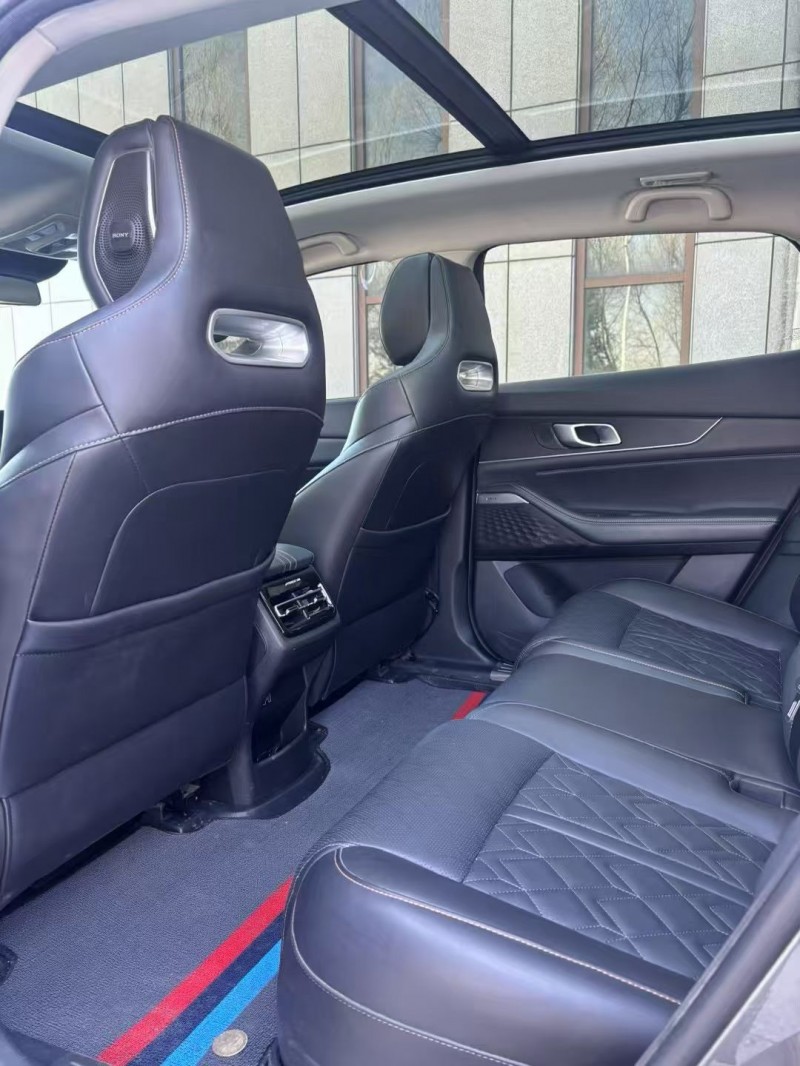 吉林22年长安汽车UNI8