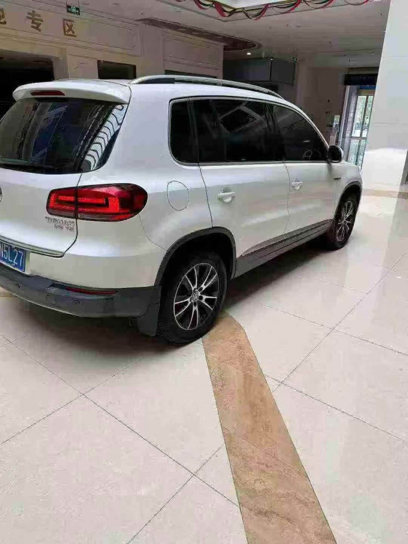 淄博16年大众途观7