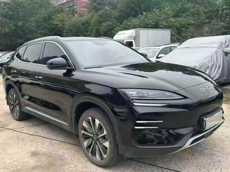 张家界24年比亚迪宋3