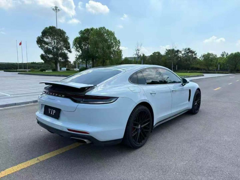 徐州21年保时捷帕拉梅拉8