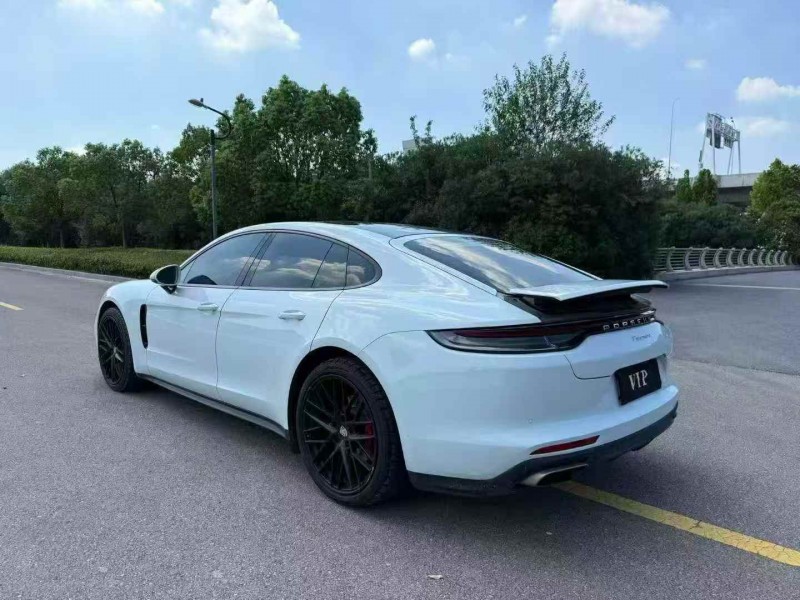 徐州21年保时捷帕拉梅拉9