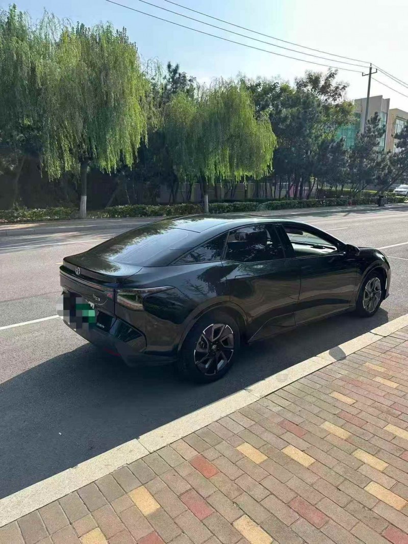 东营25年丰田BZ3Pro7