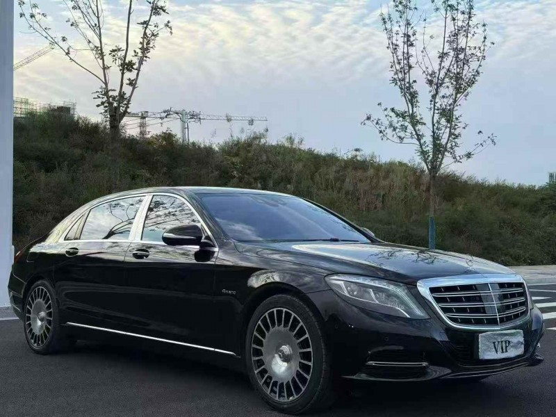 承德17年奔驰迈巴赫S级3