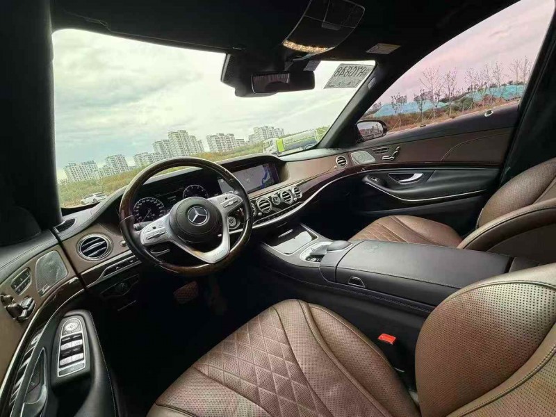 邯郸20年奔驰迈巴赫S级5