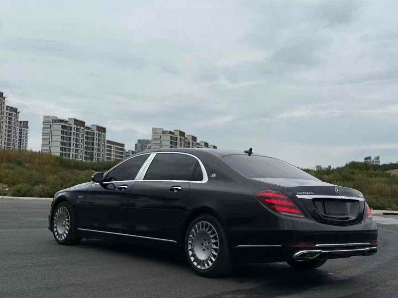 邯郸20年奔驰迈巴赫S级9