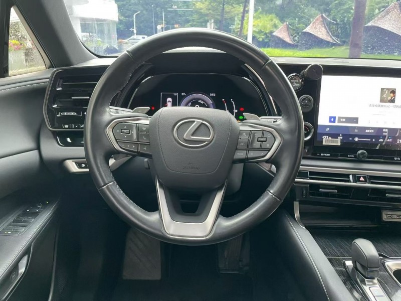 深圳23年雷克萨斯RX8