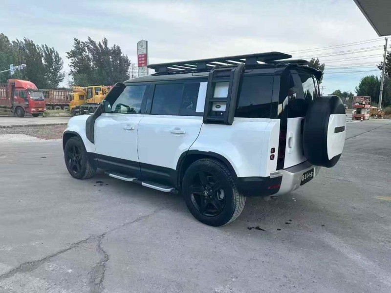 秦皇岛20年路虎卫士8