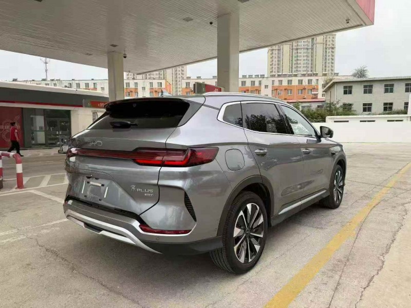 保定25年比亚迪宋6