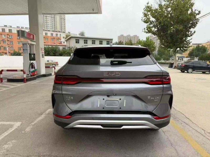 保定25年比亚迪宋9