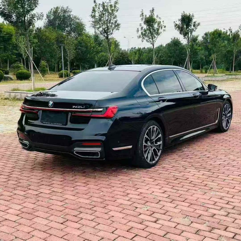 青岛22年宝马7系8