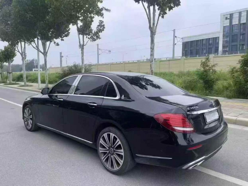 平顶山18年奔驰E8