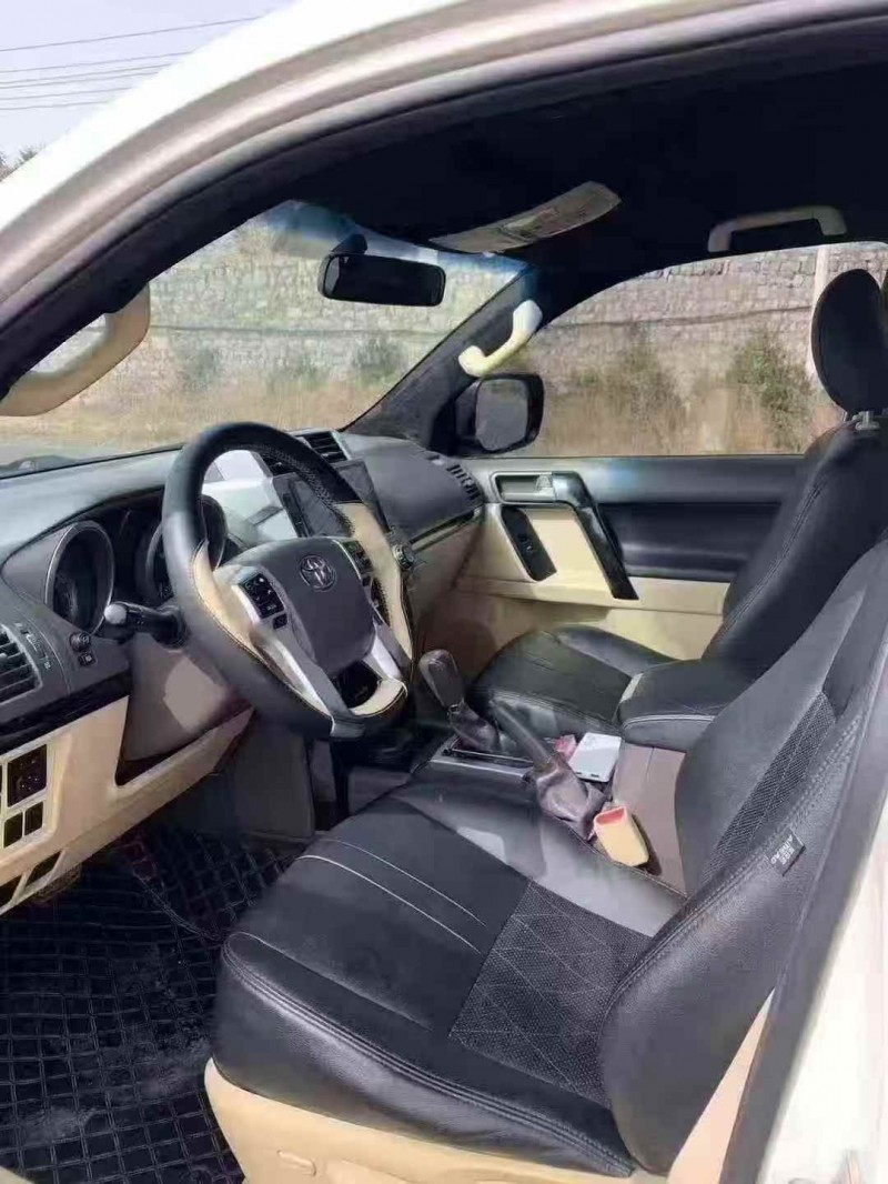 保定16年丰田普拉多6
