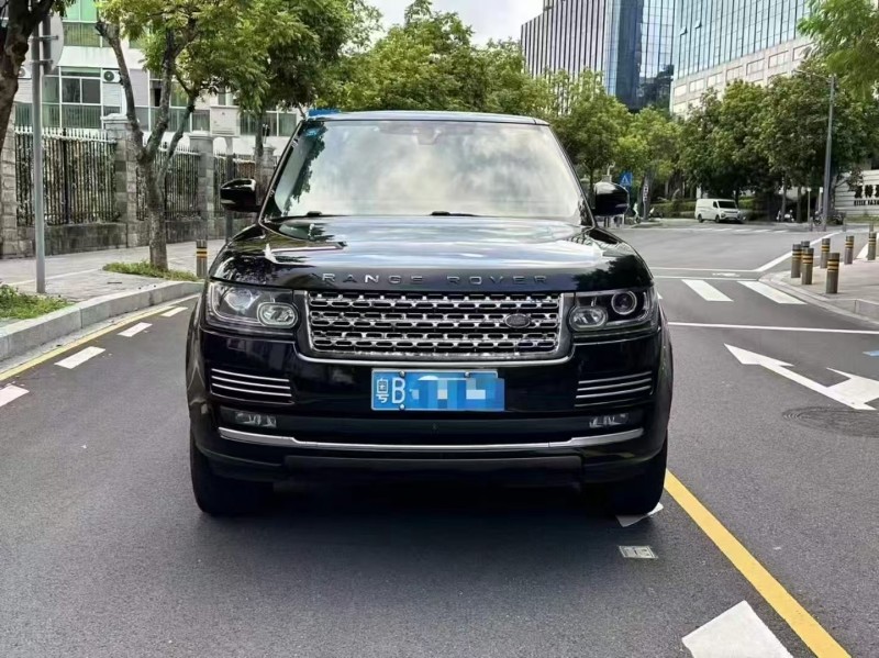 深圳17年路虎揽胜行政1