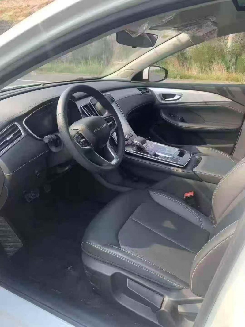 保定25年荣威i64