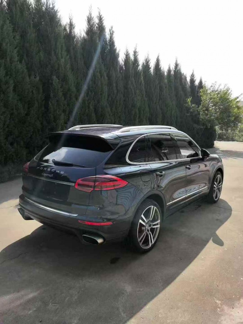 青岛15年保时捷卡宴7