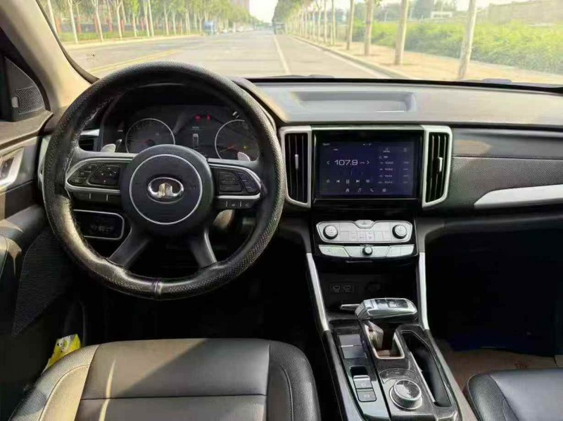 安阳21年长城汽车炮 皮卡5