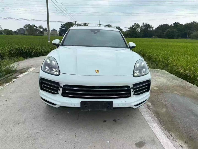 宁波19年保时捷卡宴1