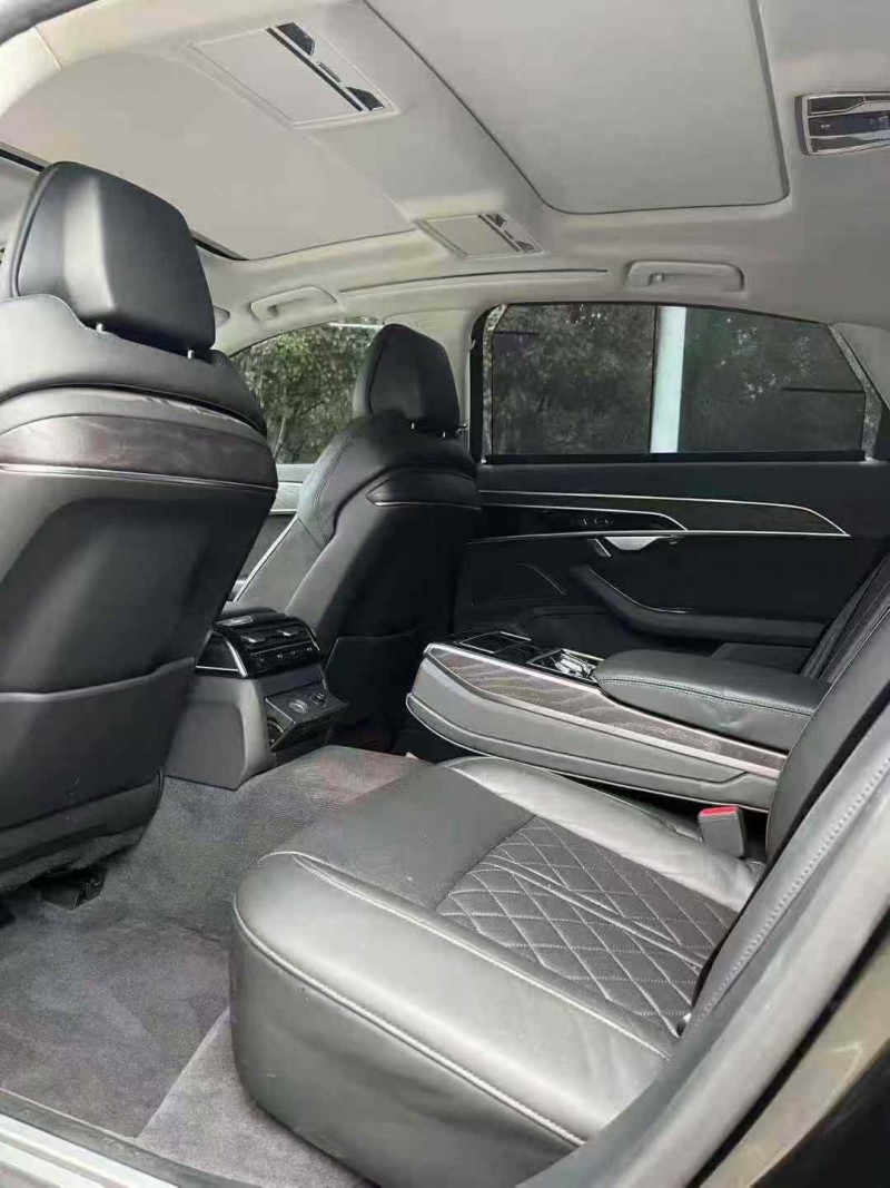 枣庄21年奥迪A8L5