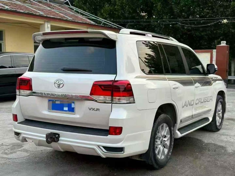 淄博18年丰田兰德酷路泽9