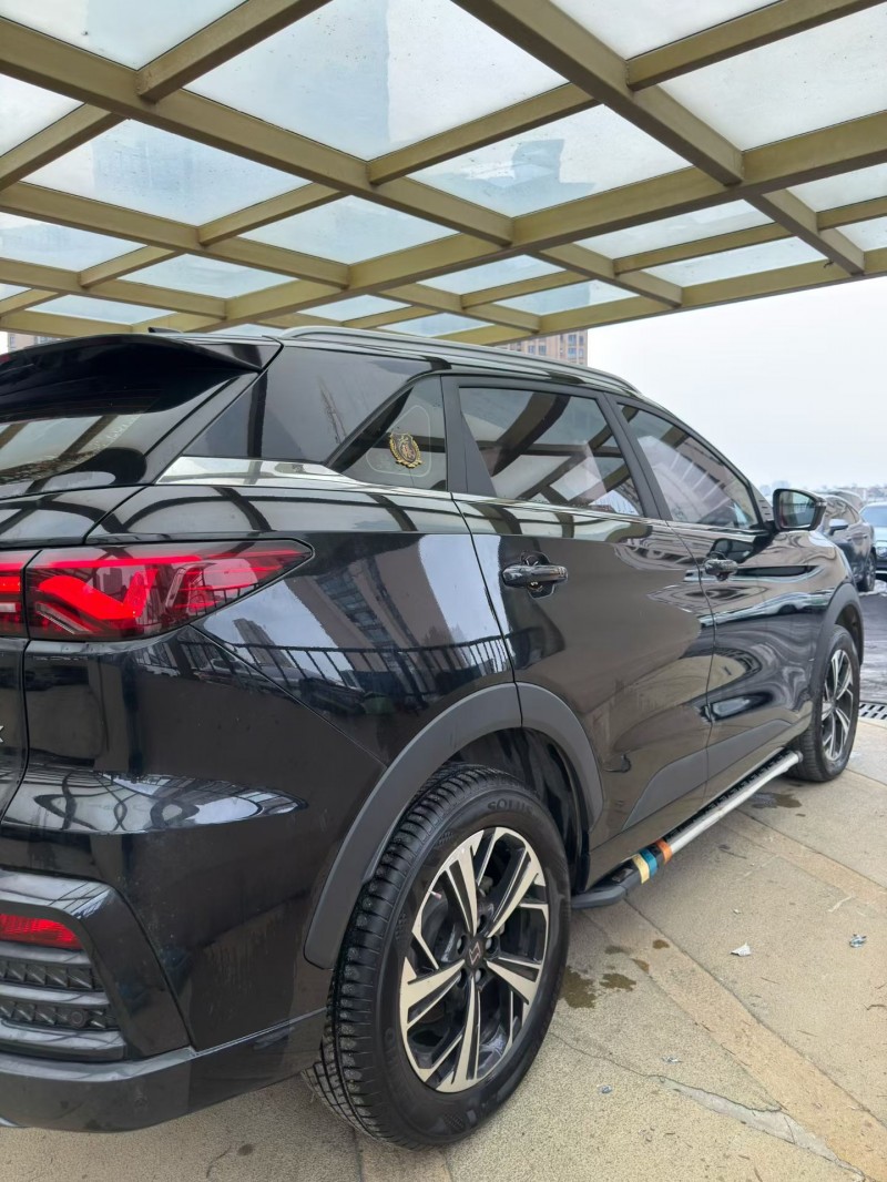 无锡21年江淮思皓9