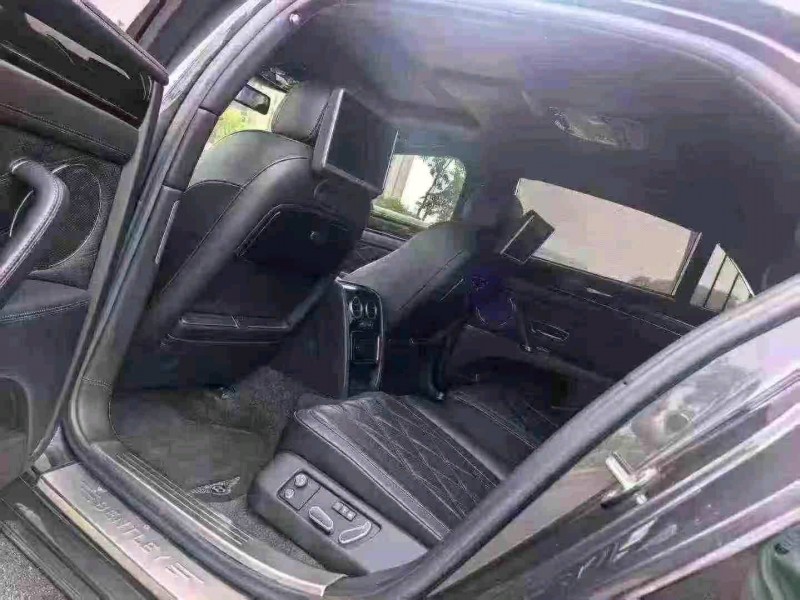 十堰16年宾利飞驰7