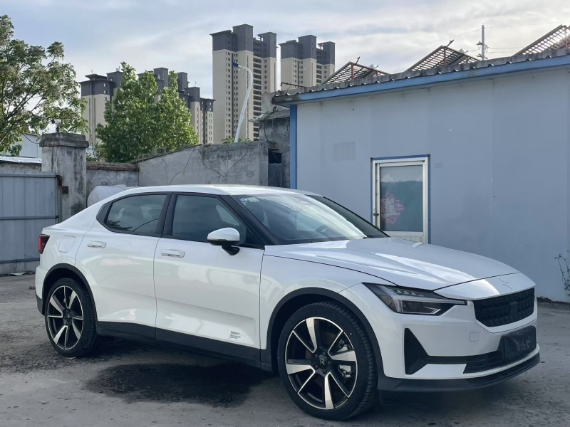 济宁24年沃尔沃极星3